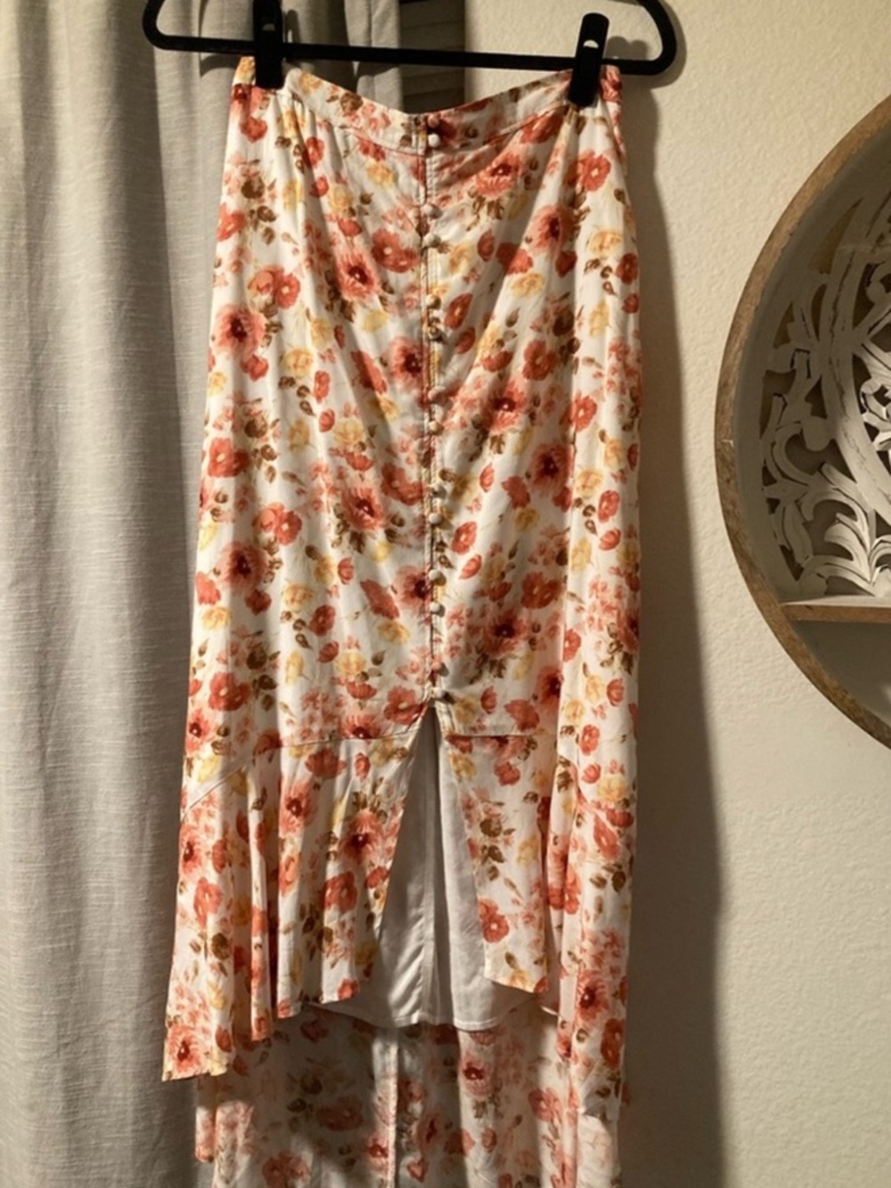 Abercrombie & Fitch Floral Maxi Skirt in White and Coral - Picture 1 of 3